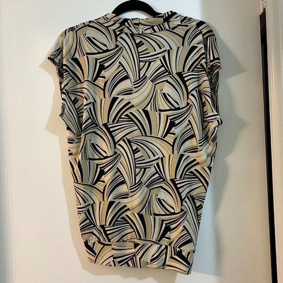New York & Company Geometric Blouse (XL), Black & Cream - Picture 3 of 4